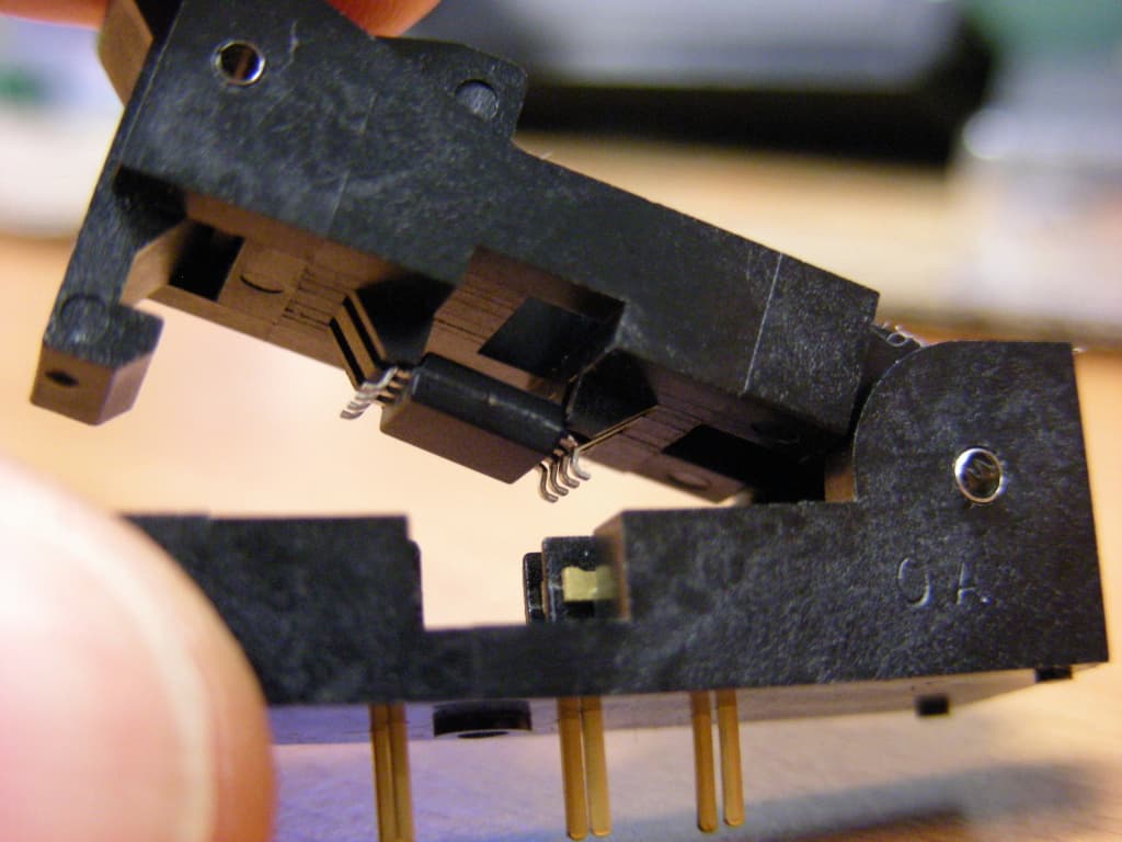 Another type of SOIC8 adapter